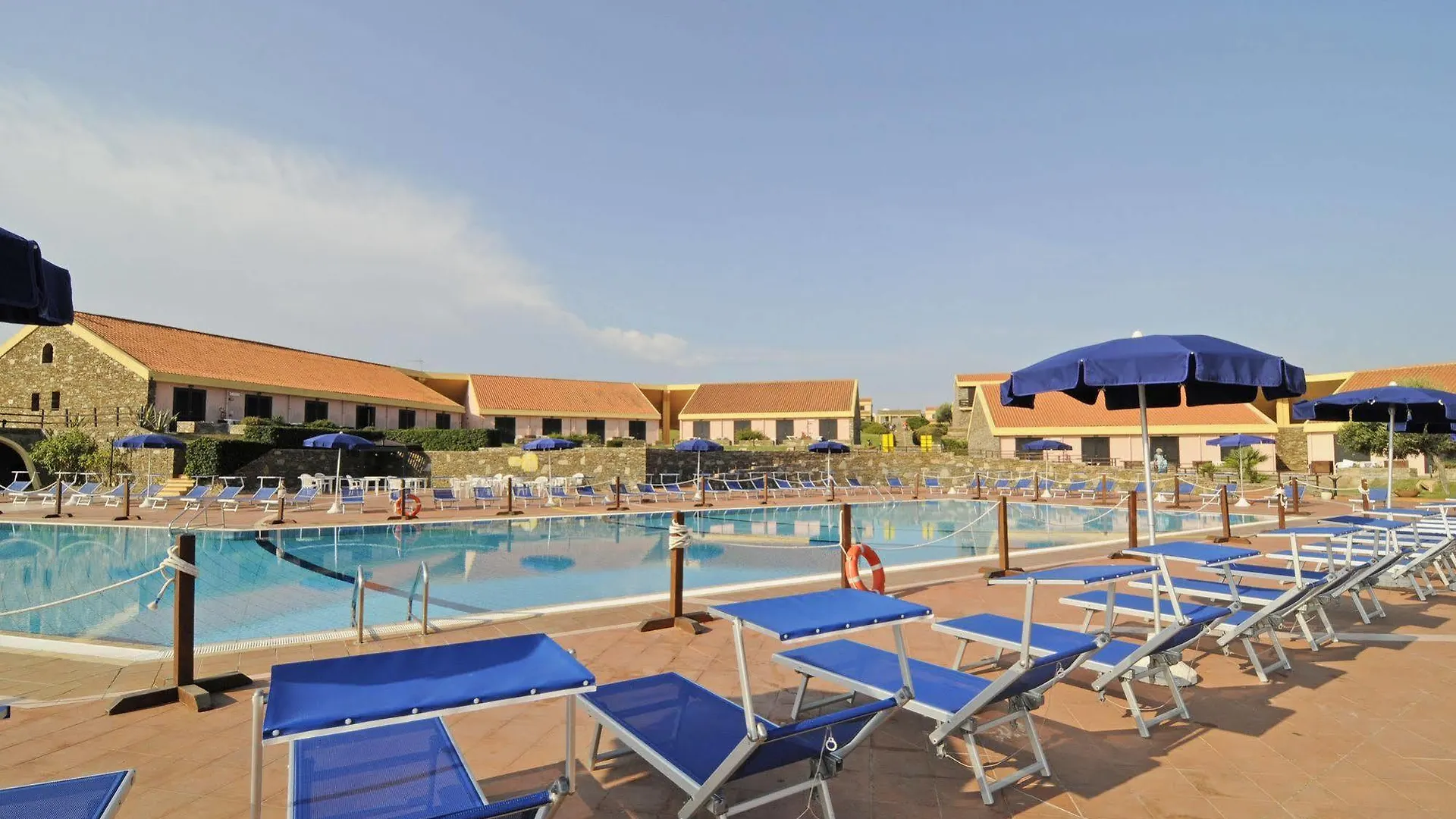 Le Tonnare Village Stintino Hotel